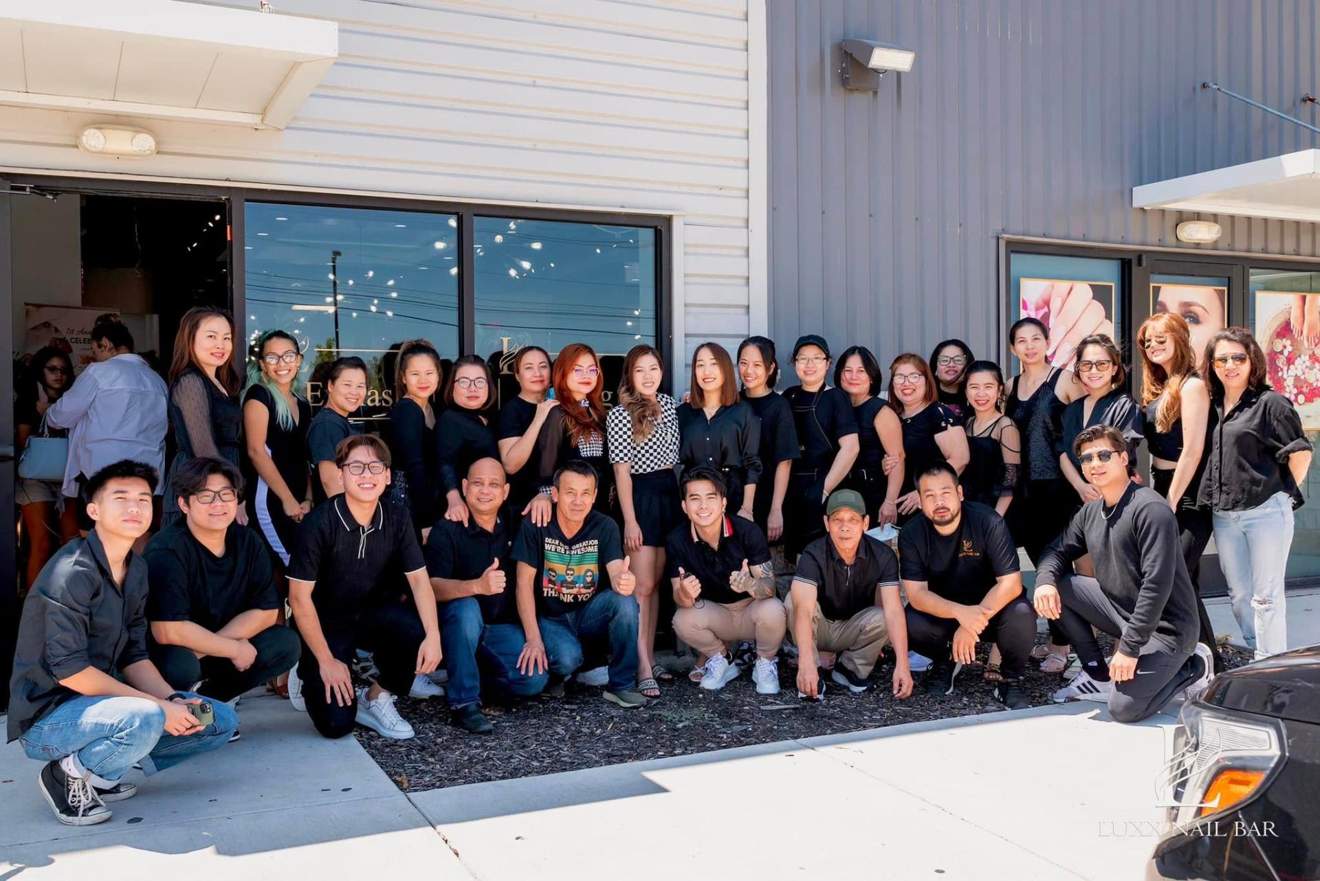 The Luxx Nail Bar team gathered outside the Manor, TX studio